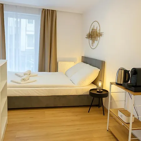 8 Modern Und Gemuetlich, Ggue Uni-passau, Tg-stellplatz Und Balkon * Passau