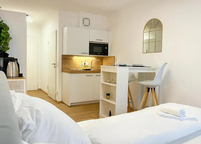 Lejlighed 8 Modern Und Gemuetlich, Ggue Uni-passau, Tg-stellplatz Und Balkon *
