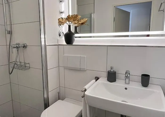 Lejlighed 8 Modern Und Gemuetlich, Ggue Uni-passau, Tg-stellplatz Und Balkon Passau